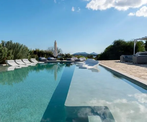 Veni * Santa Maria (Paros)