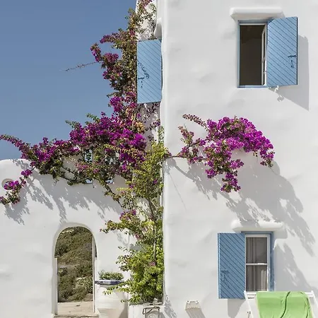 Veni Santa Maria (Paros)