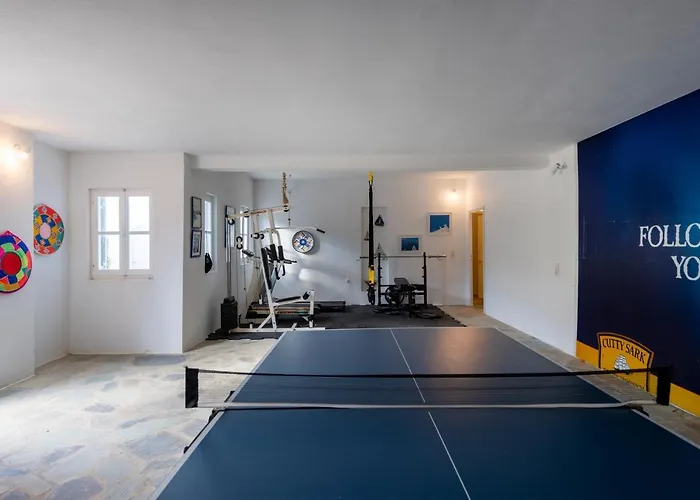 Veni * Santa Maria (Paros)