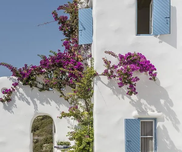 Veni Santa Maria (Paros)